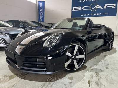 Porsche 911 992.2 Carrera Cabriolet"21 turbo S /Pelle/Bose Nero usata Savigliano