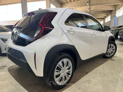 Toyota Aygo 1.0 VVT-i 72 CV 5 porte Active UFFICIALE ITA. Bianco usata Savigliano