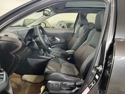 Toyota Yaris Cross 1.5 Hybrid 116CV E-CVT Lounge TETTO PA./KM CERT. Grigio usata Savigliano