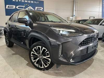 Toyota Yaris Cross 1.5 Hybrid 116CV E-CVT Lounge TETTO PA./KM CERT. Grigio usata Savigliano