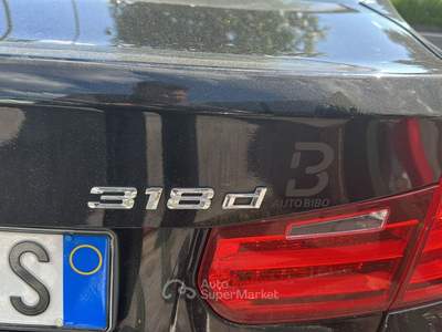 BMW Serie 3 318d 318d Sport berlina Nero usata Torino