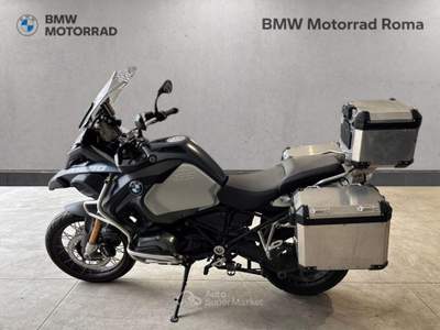 BMW Serie 5 518i Adventure Abs my17 Blu/Azzurro usata SANTA MARIA NUOVA