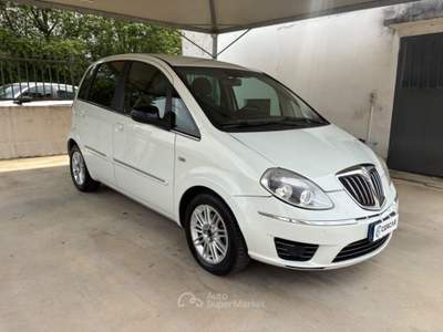 Lancia Musa 1.4 16V Gold AUTOMATICA EURO 5 Bianco usata Pavia