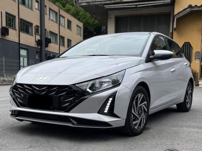 Hyundai i20 1.0 T-GDI Connectline OK NEOPATENTATI Argento usata Sant'Angelo in vado