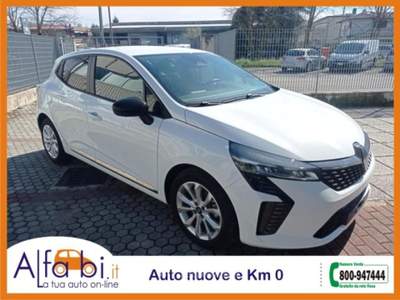 Renault Clio 1.0 TCe 90 Aut. Evolution usata Cardano al Campo