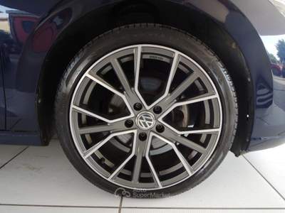 Volkswagen Golf 1.0 eTSI EVO DSG Life Blu/Azzurro usata Venezia