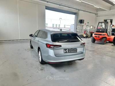 Skoda Superb 2.0 TDI DSG WAGON STYLE Argento usata Megliadino San Vitale