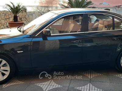 BMW Serie 5 520i Unico Proprietario Non fumatori Blu/Azzurro usata Villa Literno