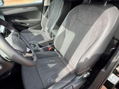 Volkswagen T-Roc T-Roc 1.5 etsi Style 115cv dsg Nero usata Fucecchio