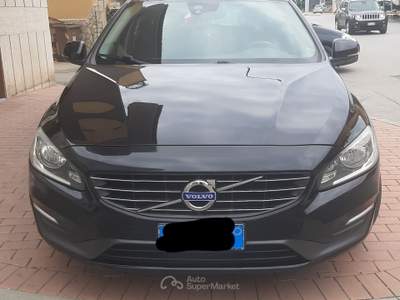 Volvo V60 Auto in ottime condizioni Generali Nero usata Villa Literno
