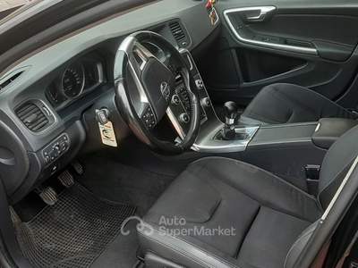 Volvo V60 Auto in ottime condizioni Generali Nero usata Villa Literno