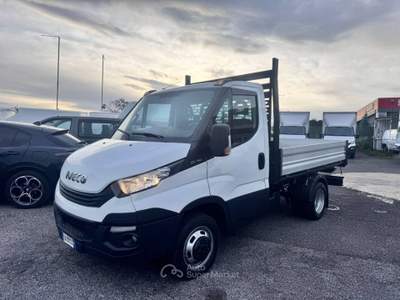 Iveco Daily  Bianco usata Marino