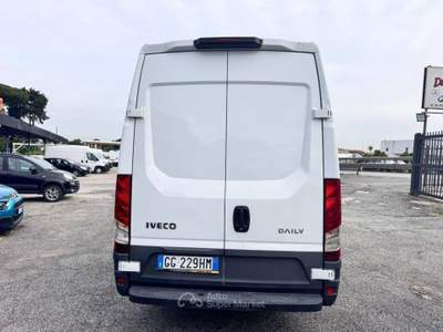 Iveco Daily  Bianco usata Marino