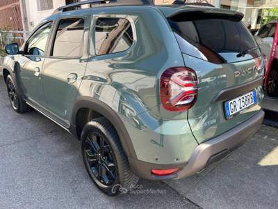 Dacia Duster 1.5 blue dci Extreme 4x4 115cv GANCIO TRAINO Verde usata Castelletto di Branduzzo