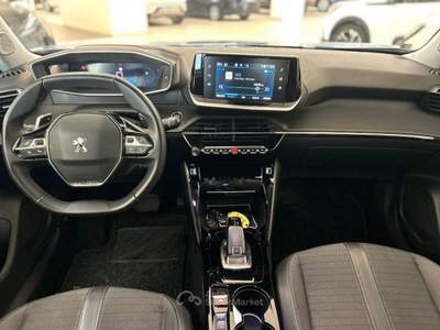 Peugeot 2008 PureTech 130 S&S EAT8 Allure Pack Blu/Azzurro usata Modena