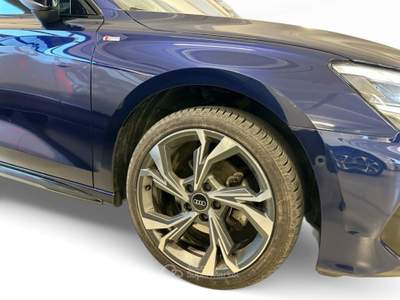 Audi A3 35 TDI S tronic S line edition Blu/Azzurro usata Modena