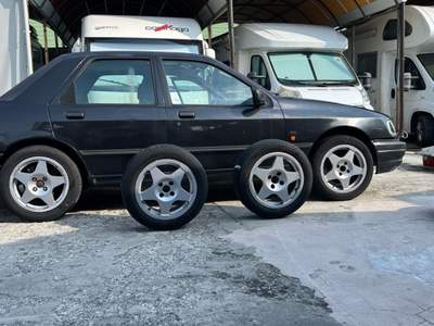 Ford Sierra sierra cosworth 4x4 Nero usata Lomazzo