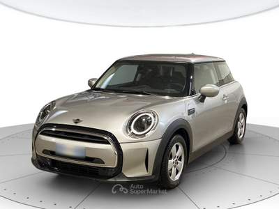 MINI Clubman 1.5 cooper essential auto Argento usata Verona