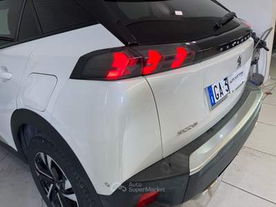 Peugeot 2008 2008 1.2 PureTech 130cv GT Line S&S Bianco usata Como