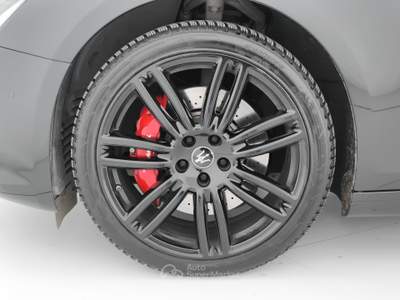 Maserati Ghibli Ghibli 2.0 mhev GT rwd 330cv Nero usata Modena
