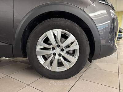 Peugeot 3008 PureTech Turbo 130 S&S EAT8 Active Pack Grigio usata Arsago Seprio