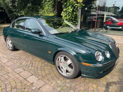 Jaguar S-Type 2.5 Cat. GPL Verde usata ROSà