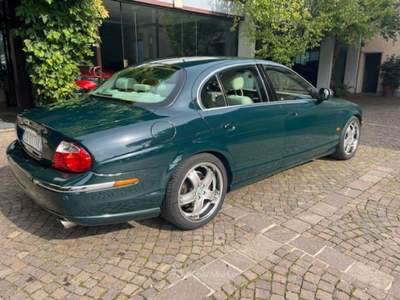 Jaguar S-Type 2.5 Cat. GPL Verde usata ROSà
