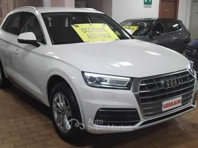 Audi Q5 2.0 TDI 190 CV q. S tr. Bus.Sport GRIMALDI SP. DAY Bianco usata Vigevano