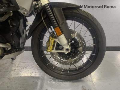 BMW Serie 5 525tds Abs my21 Bianco usata SANTA MARIA NUOVA