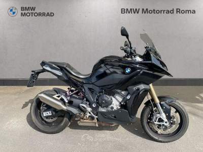 BMW Serie 5 525tds Triple Black Abs my21 Nero usata SANTA MARIA NUOVA