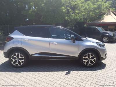 Renault Captur Captur dCi 8V 90 CV EDC Initiale Paris Grigio usata Nova Siri