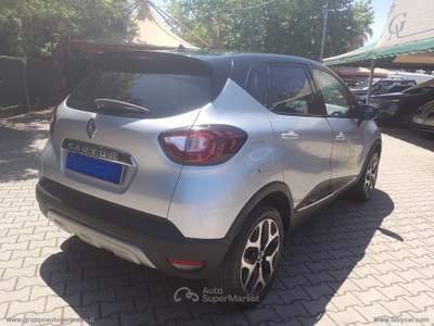 Renault Captur Captur dCi 8V 90 CV EDC Initiale Paris Grigio usata Nova Siri