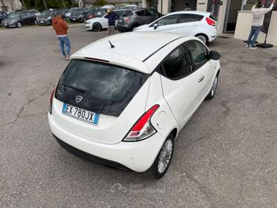 Lancia Ypsilon Ypsilon 1.3 MJT 95 CV 5p. S&S Gold usata Cervia