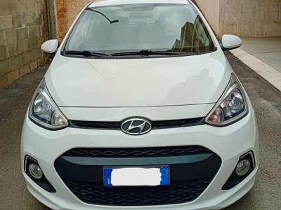Hyundai i10 Comfort A/T Bianco usata Monopoli