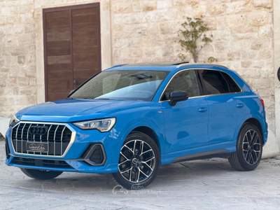 Audi Q3 150 CV S-TRONIC S-LINE EDITION TETTO Blu/Azzurro usata Santeramo in Colle