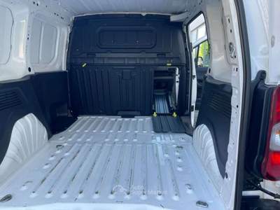 Peugeot Partner BlueHDi 100 cv Furgone Bianco usata Beinasco