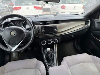 Alfa Romeo Giulietta 1.6 JTDM 105cv Business usata PIGNATARO INTERAMNA
