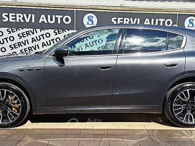 Maserati Grecale Grecale 2.0 mhev GT 300cv auto Grigio usata Casoria