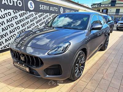 Maserati Grecale Grecale 2.0 mhev GT 300cv auto Grigio usata Casoria