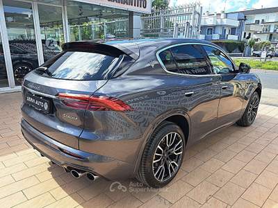 Maserati Grecale Grecale 2.0 mhev GT 300cv auto Grigio usata Casoria