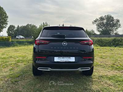Opel Grandland X 1.5 130cv AT8 Business Elegance Nero usata Rovigo