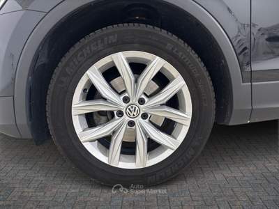 Volkswagen Tiguan Allspace Tiguan II 2.0 tdi Advanced 4motion 150cv 7p.ti dsg Nero usata Torino
