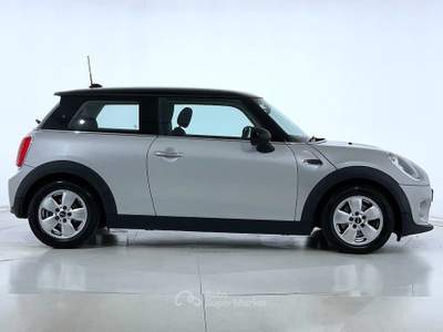 MINI Cooper Cooper D Boost  AUTOMATICA Argento usata Bastia Umbra