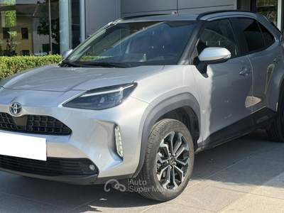Toyota Yaris Cross Yaris Cross 1.5h Trend fwd 116cv e-cvt *PROMO AZZURRA* Grigio usata Suzzara