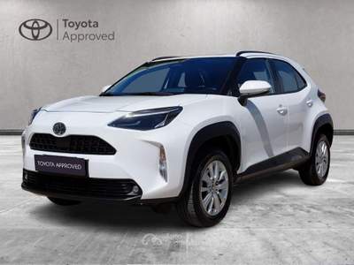 Toyota Yaris Cross 1.5H (116 CV) E-CVT Active Bianco usata Cagliari