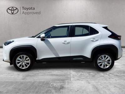 Toyota Yaris Cross 1.5H (116 CV) E-CVT Active Bianco usata Cagliari