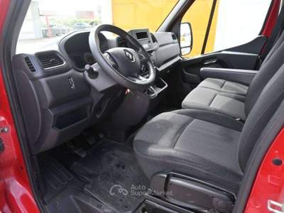 Renault Master T28 2.3 DCI 135CV 6M. PC-TN PORTATA 822KG FURGONE ICE Rosso usata Salerno