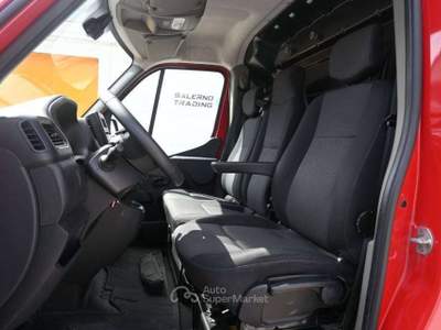 Renault Master T28 2.3 DCI 135CV 6M. PC-TN PORTATA 822KG FURGONE ICE Rosso usata Salerno
