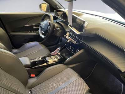 Peugeot 2008 BlueHDi 130 EAT8 GT S/S aut. Grigio usata MONOPOLI