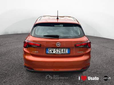 Fiat Tipo 5 PORTE Hatchback Hybrid 1.5 Hybrid 130cv Dct Hb Tipo Arancione usata Roma